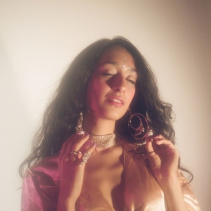 三上悠亚奶头全乳露出
